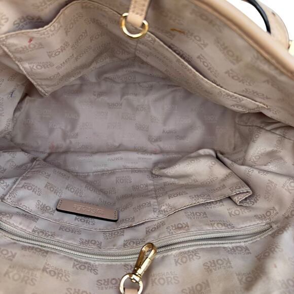 Michael Kors Signature Tan Patent Leather Double-Handle Tote Bag - Picture 15 of 16